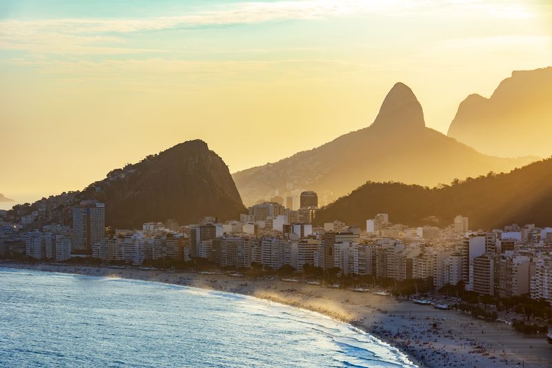 anos de atuação no Estado do Rio de Janeiro.
